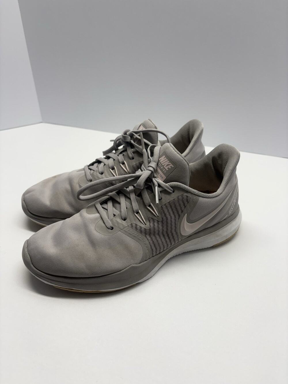 Nike In-Season TR 8 Women’s 7 Gray Pink Training Running Shoes Sneakers